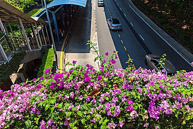 《钢之崛起》新实机演示展示不同武器＆工具＆战斗